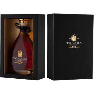 https://capreo.com/media/c9/a1/45/1717717215/Tokara XO Potstill Brandy_1.png