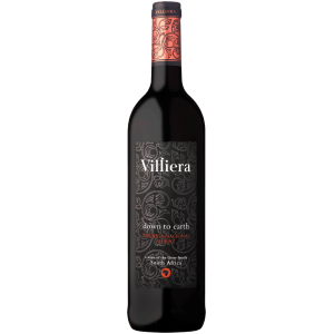 https://capreo.com/media/69/80/f2/1717717216/Villiera Down to Earth Red 2021_1.png